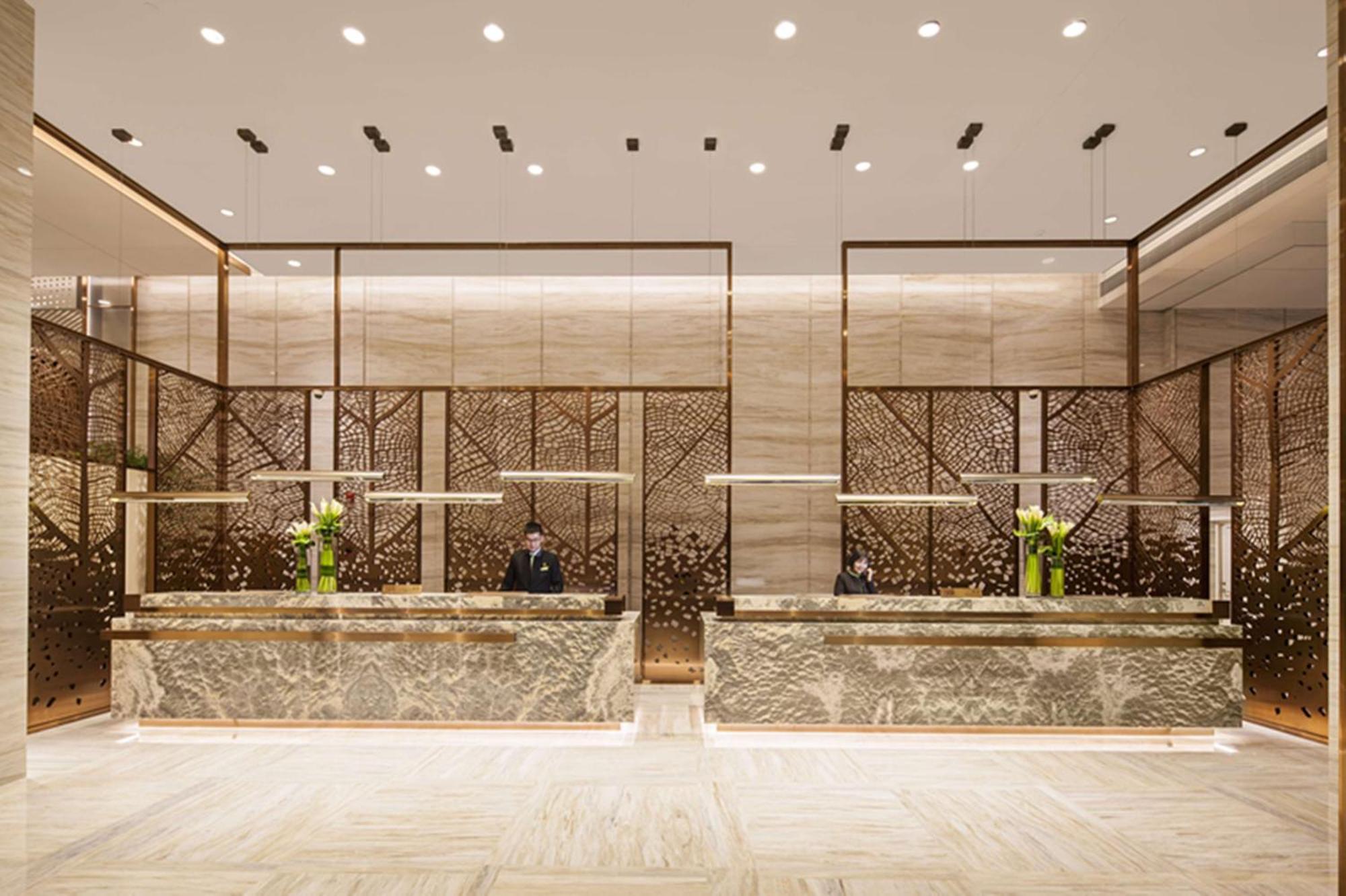 Doubletree By Hilton Shenzhen Longhua: Central Location Near Metro & Attractions Exterior photo