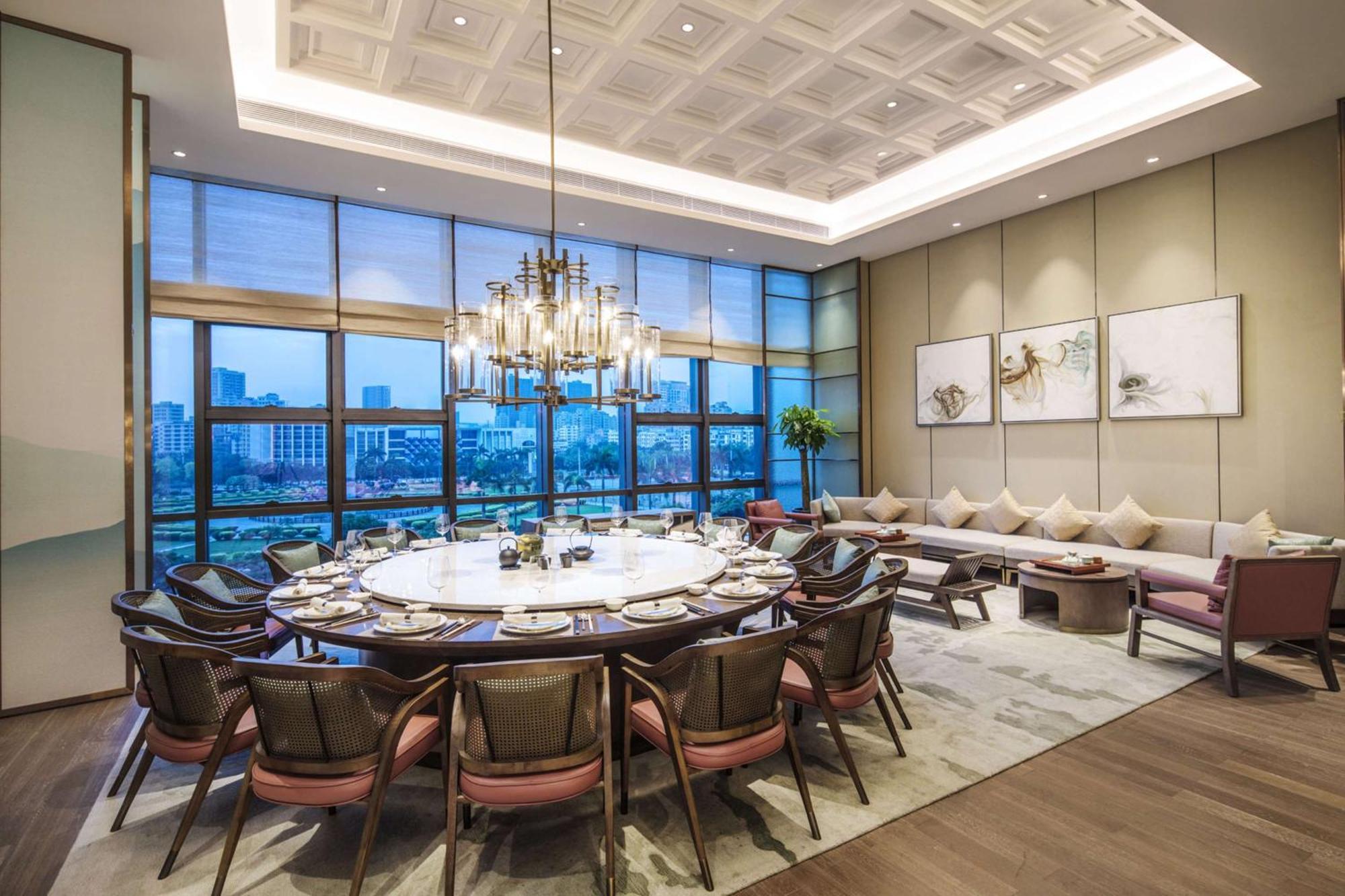 Doubletree By Hilton Shenzhen Longhua: Central Location Near Metro & Attractions Exterior photo